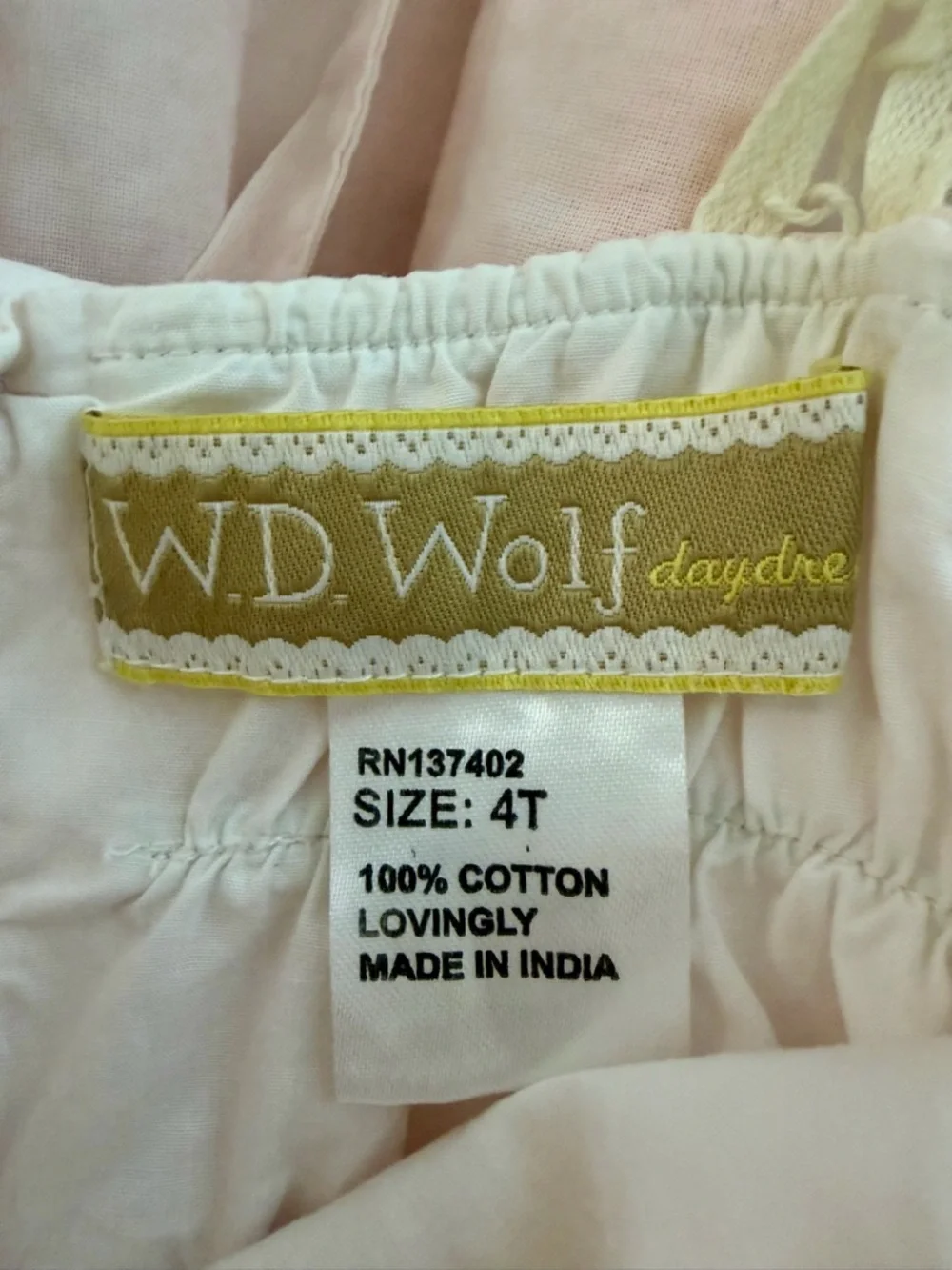 Well Dressed Wolf Girls Pink Lace Appliqué Two-Piece Tunic Shorts Set 4T Cotton